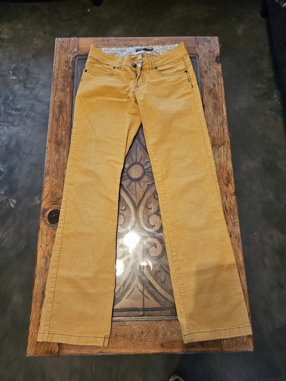 Prana Mustard Yellow Straight-Leg Corduroy Jeans Size 2 Light Marks